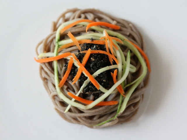 black sesame noodles3